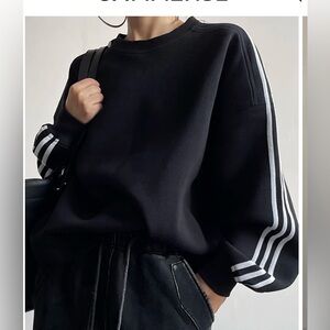 Oversized Commense sweatshirt